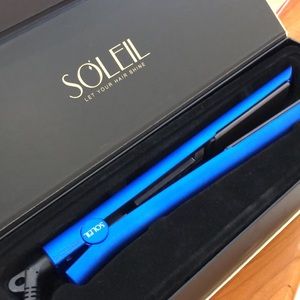 Soleil Hair Straightener